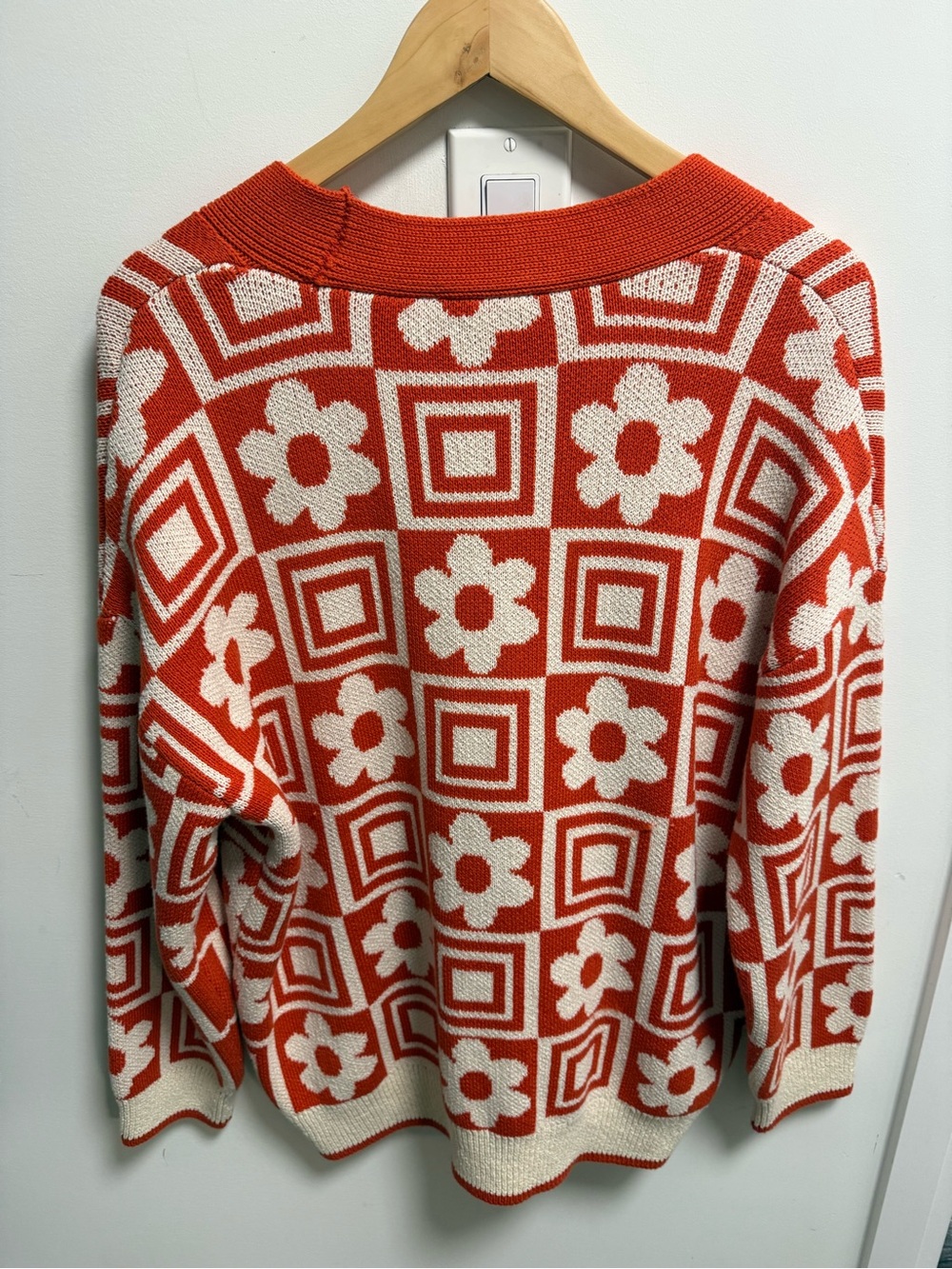 Zara Orange and Cream Floral Geometric Button Cardigan - Picture 2 of 3